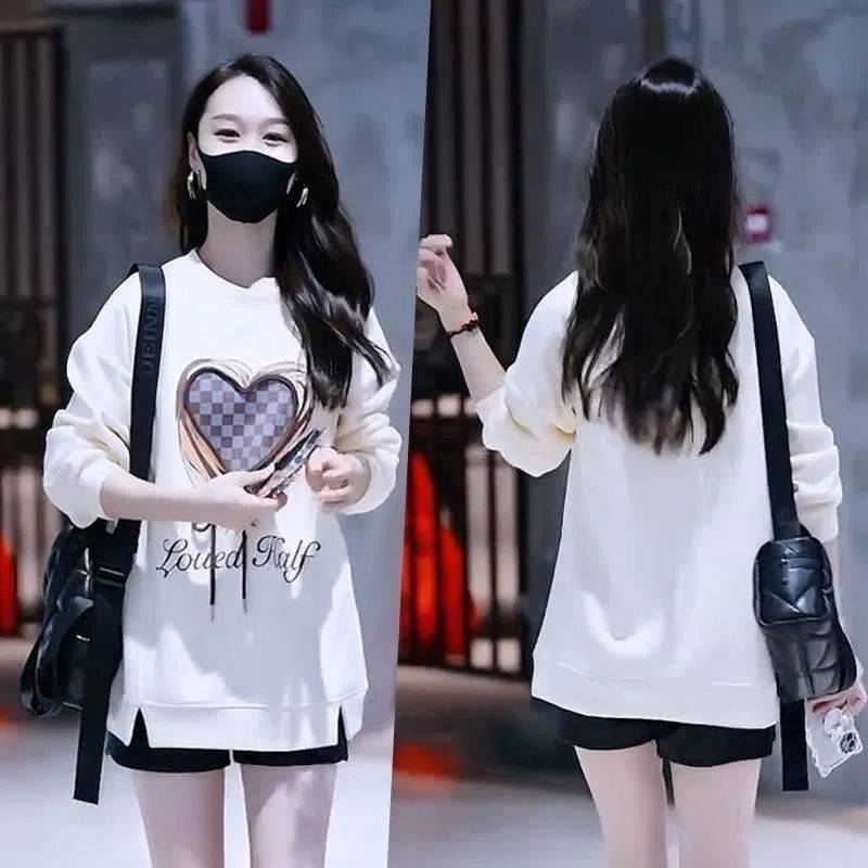 【秋冬現貨! 】韓版印花長袖衛衣! 材質柔軟舒適,很高級~品質可放心,不挑年齡身材! 顯高顯腿長! 售後有保障,可退換貨~ 【秋冬現貨! 】韓版印花長袖衛衣! 材質柔軟舒適,很高級~品質可放心,不挑年齡身材! 顯高顯腿長! 售後有保障,可退換貨~